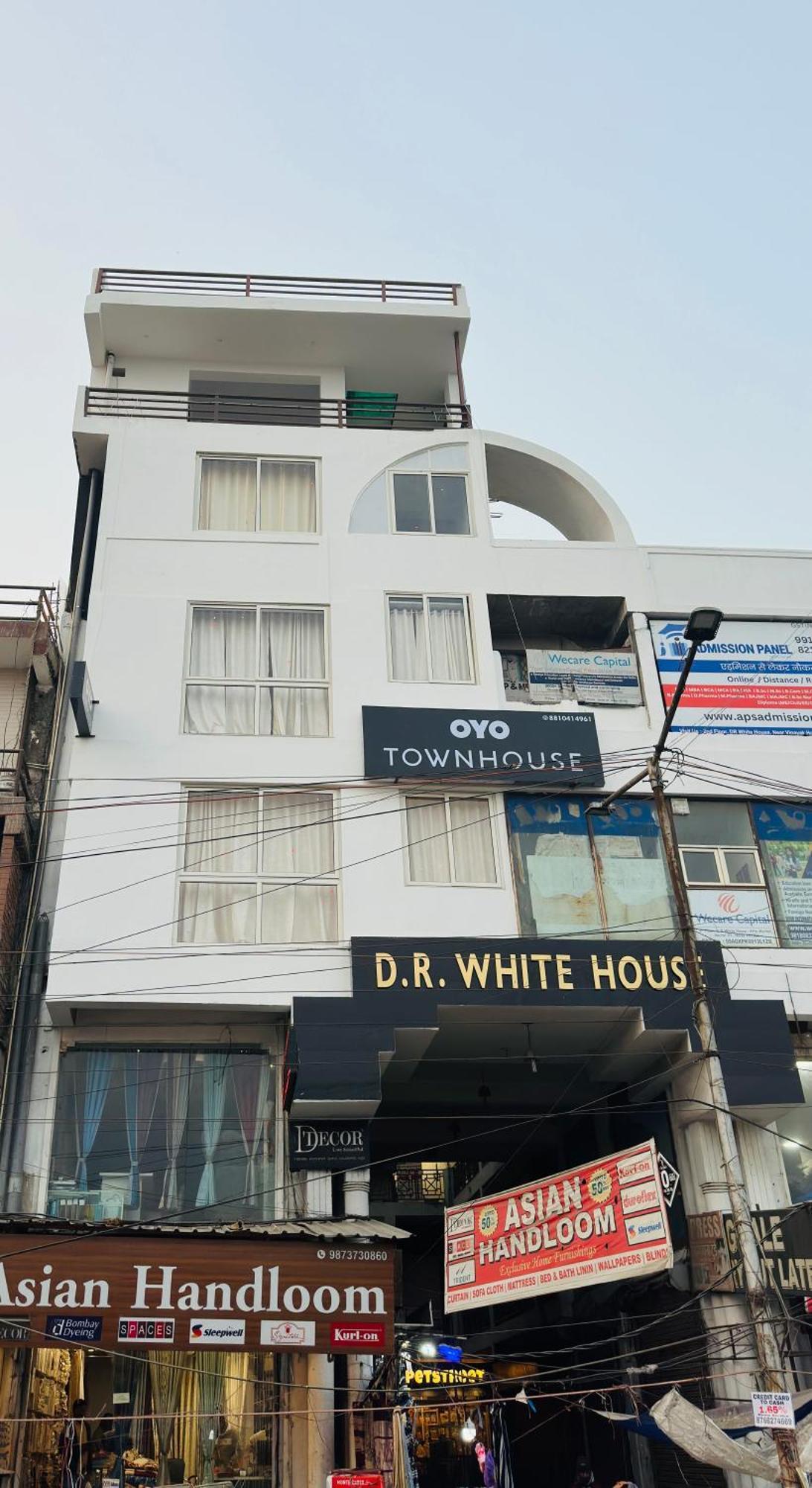 Hotel Relax In - Noida Sector 18 Exterior photo